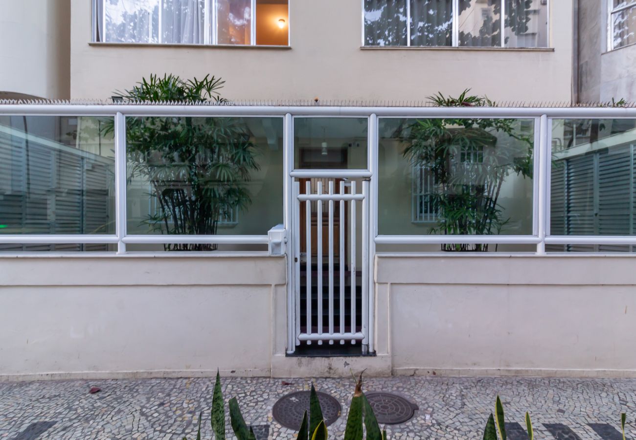 Studio in Rio de Janeiro - 3 minutes from Ipanema beach | JN202