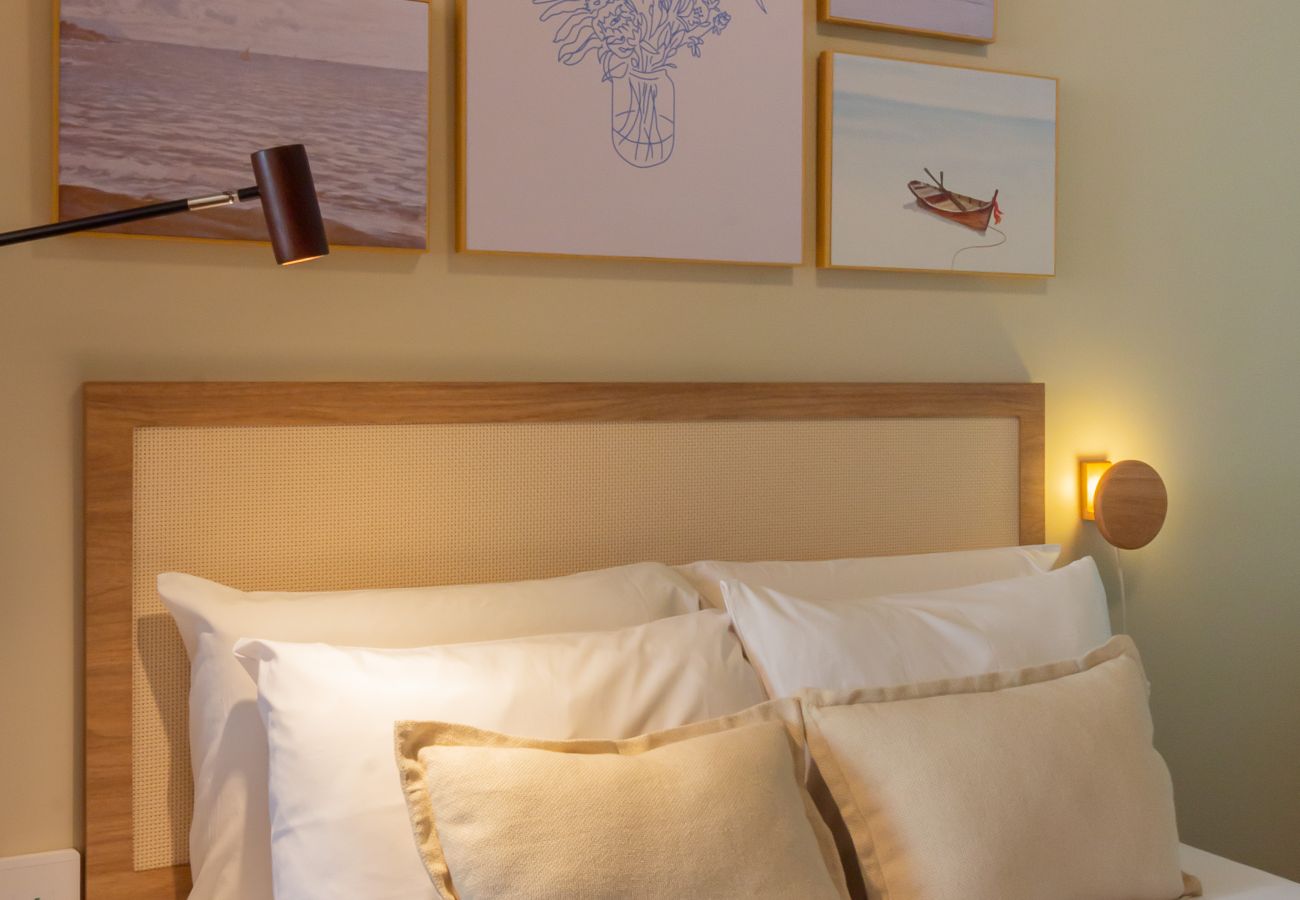 Apartment in Rio de Janeiro - Copacabana Refuge Near the Beach | I801