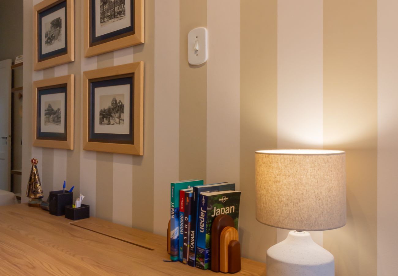 Apartment in Rio de Janeiro - Copacabana Refuge Near the Beach | I801