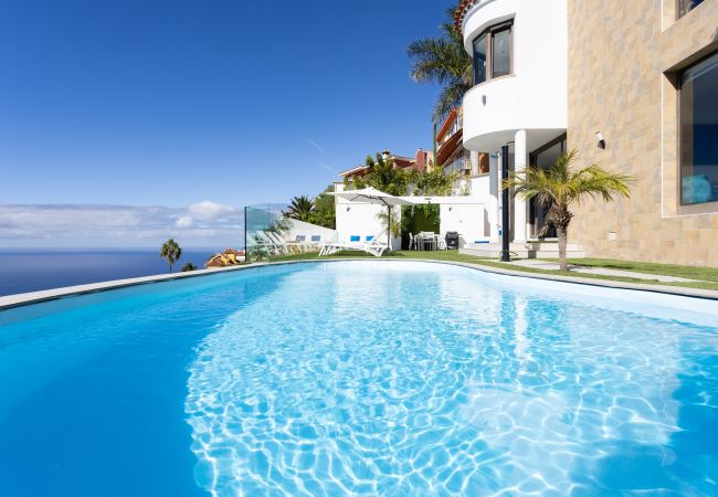 Villa/Dettached house in El Sauzal - VILLA AURORA