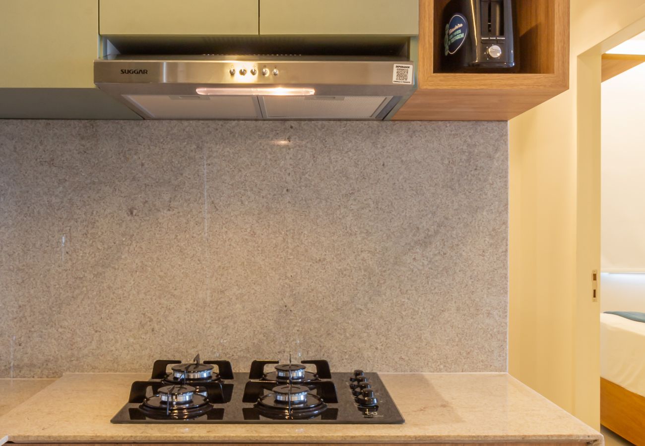 Apartment in Rio de Janeiro - Just a few steps from Copacabana Beach | AB605