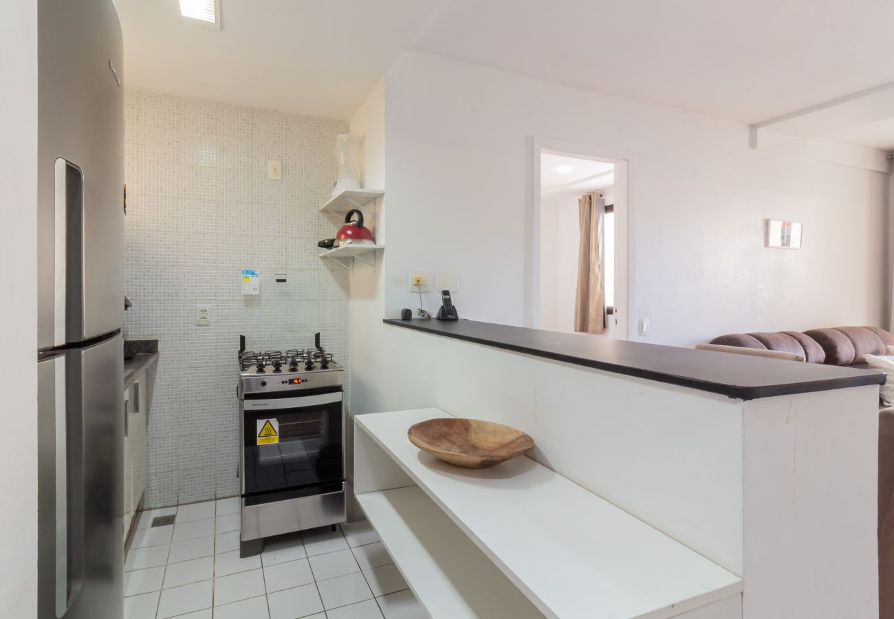 Apartment in Rio de Janeiro - 12 minutes from Copacabana Beach | PL708