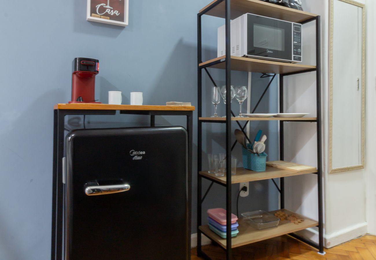 Studio in Rio de Janeiro - 5 minutes from Copacabana Beach | BR902