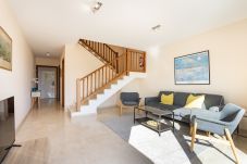 Terraced House in Puerto de la Cruz - Charming Townhouse in Puerto de la Cruz