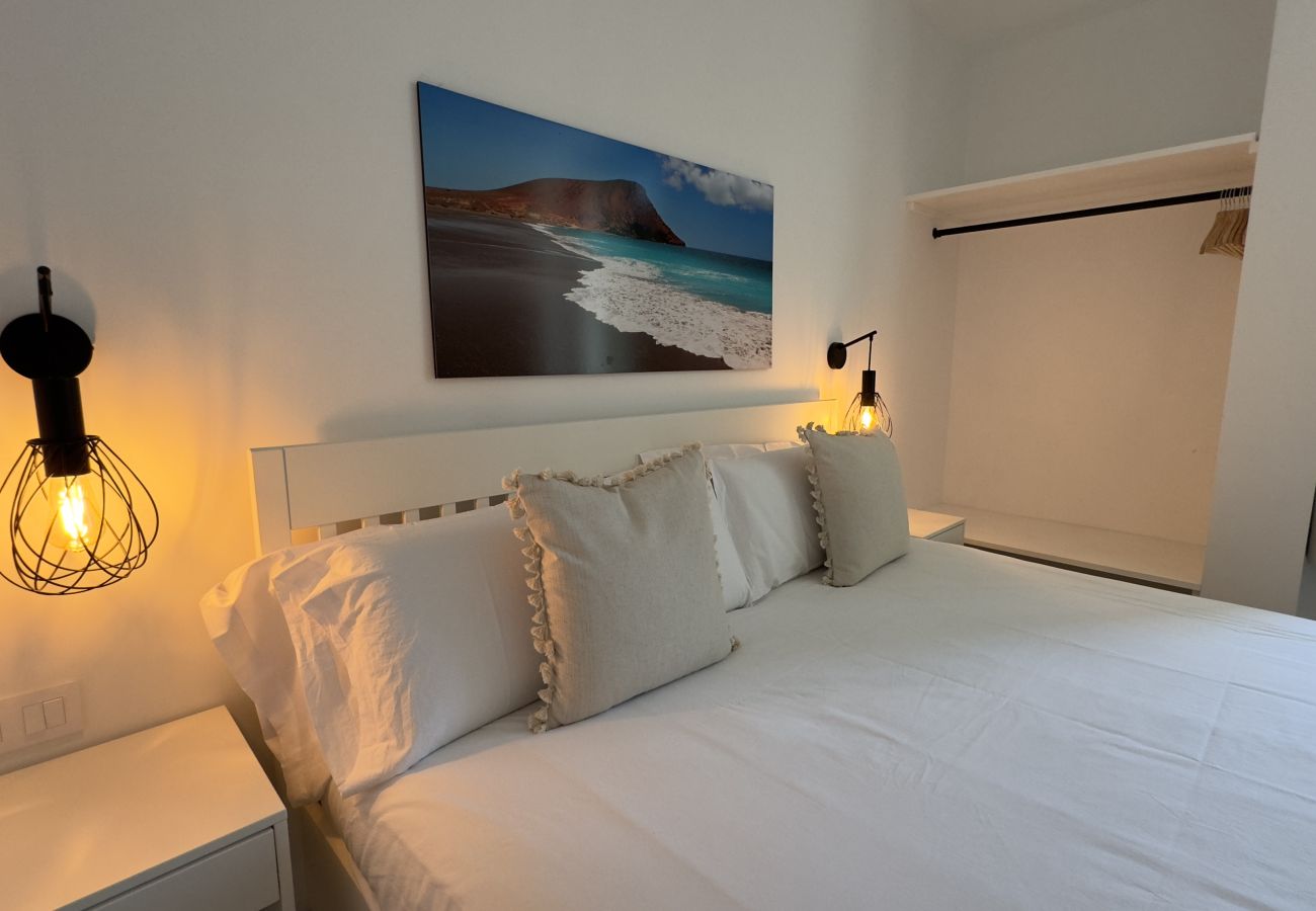 Apartment in Guía de Isora - Bright Apartment in Guía de Isora