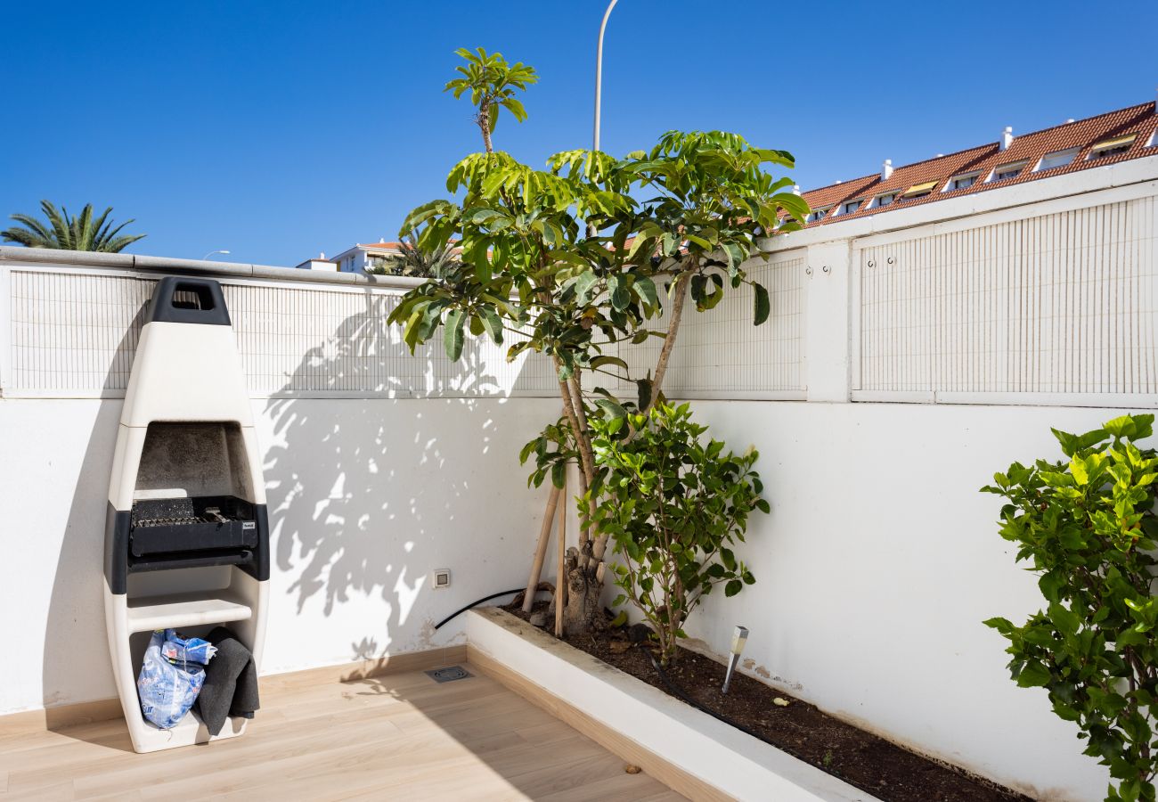 Apartment in Guía de Isora - Bright Apartment in Guía de Isora