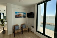 Apartment in Guía de Isora - Bright Apartment in Guía de Isora