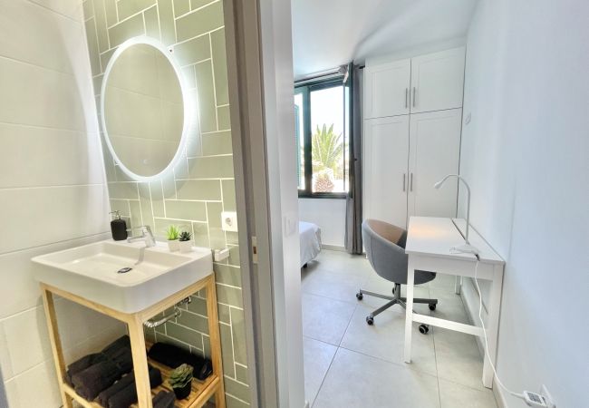 Apartment in Guía de Isora - Luxurious Apartment in Guía de Isora with Pool and Barbecue Apartment in Guía de Isora - Luxurious Apartment in Guía de Isora with Pool and Barbecue