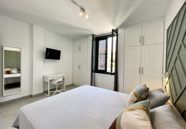 Apartment in Guía de Isora - Luxurious Apartment in Guía de Isora with Pool and Barbecue Apartment in Guía de Isora - Luxurious Apartment in Guía de Isora with Pool and Barbecue