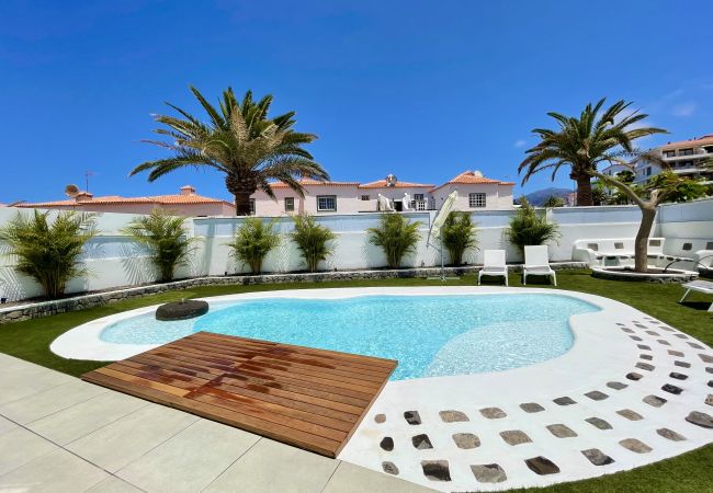 Apartment in Guía de Isora - Luxurious Apartment in Guía de Isora with Pool and Barbecue Apartment in Guía de Isora - Luxurious Apartment in Guía de Isora with Pool and Barbecue