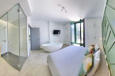 Apartment in Guía de Isora - Luxurious Apartment in Guía de Isora with Pool and Barbecue