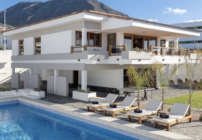 Villa in Bajamar - The Atlantic Palace