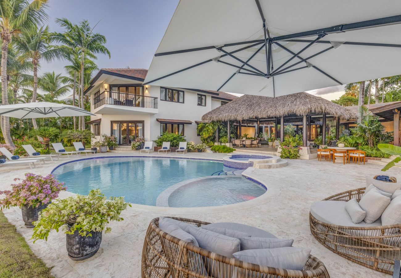 Villa in Punta Cana - Villa Aria – Golf & Lake Heaven