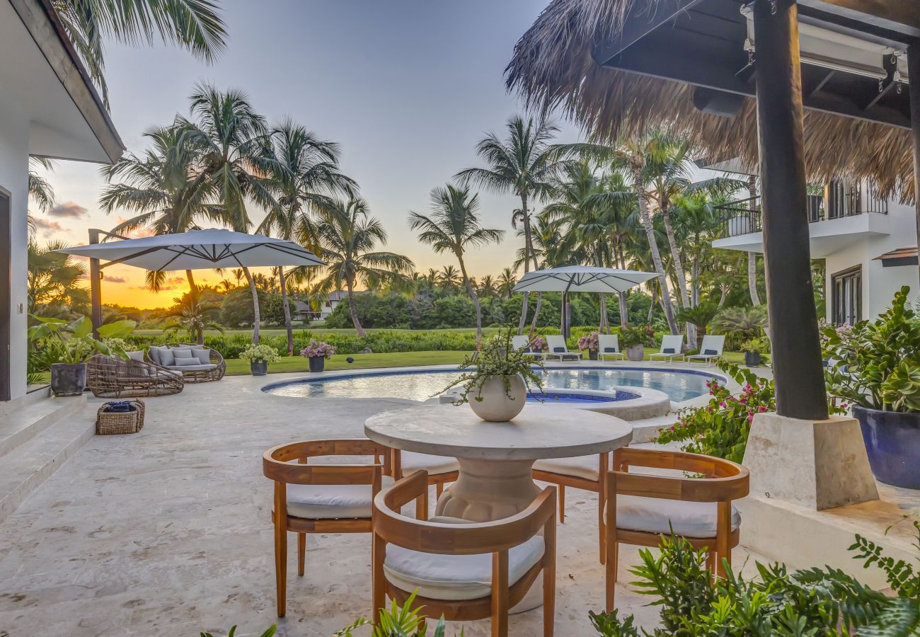 Villa in Punta Cana - Villa Aria – Golf & Lake Heaven
