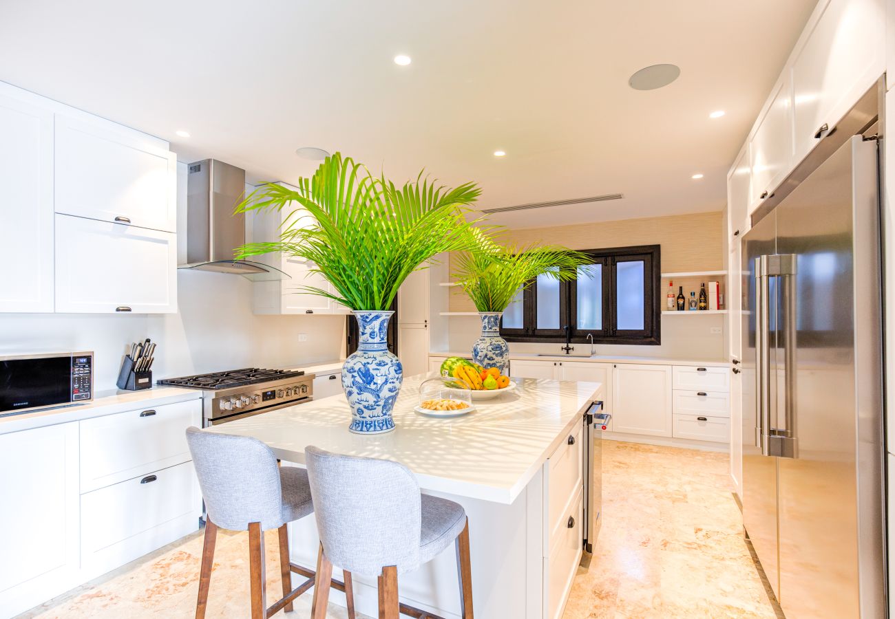 Villa in Punta Cana - Villa Aria – Golf & Lake Heaven