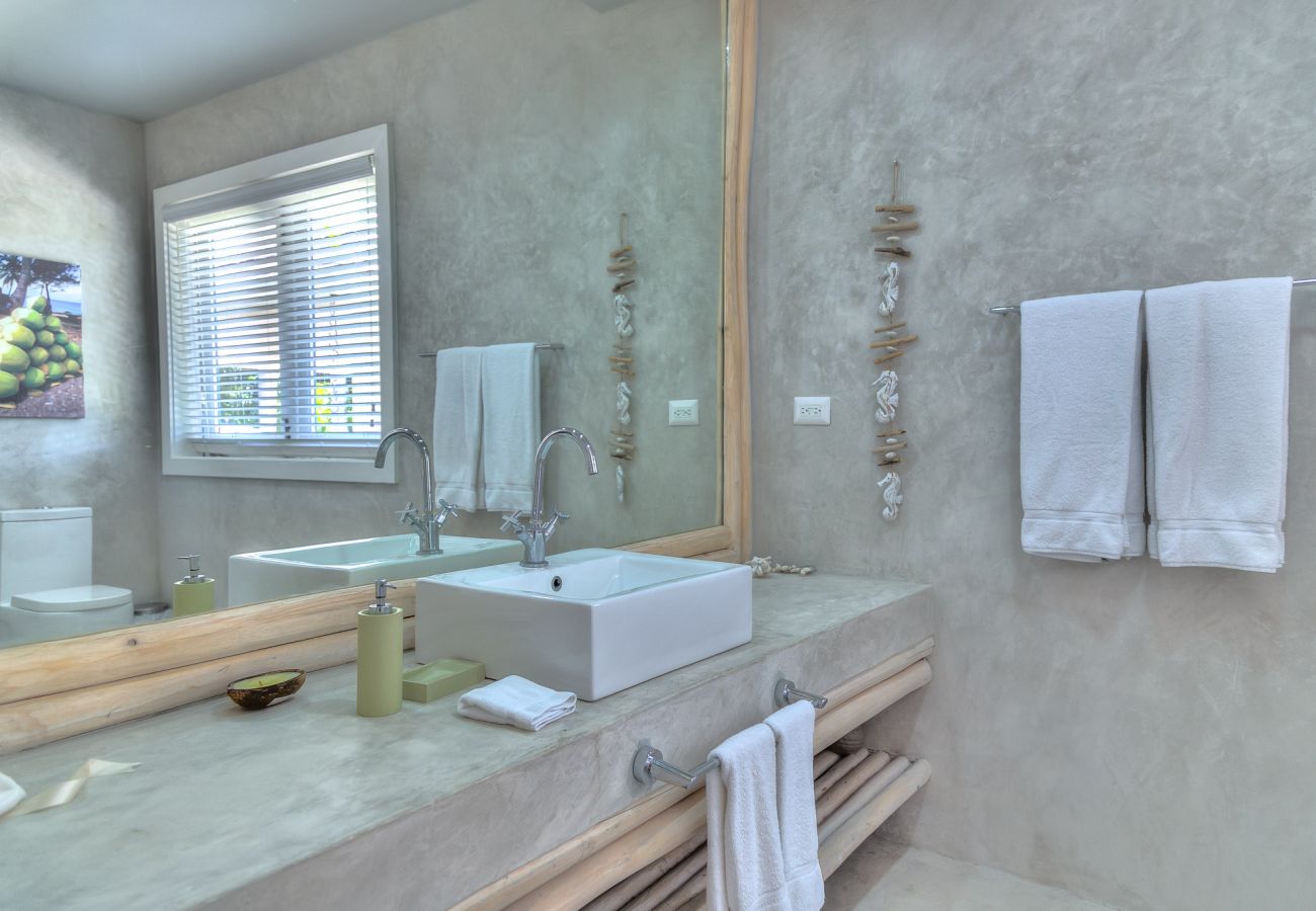 Villa in Punta Cana - Villa Yellow Bear 