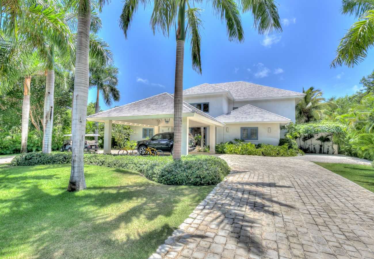 Villa in Punta Cana - Villa Yellow Bear 