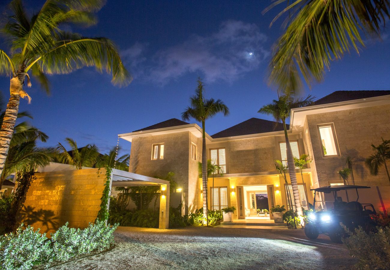 Villa in Punta Cana - Villa Alluring 