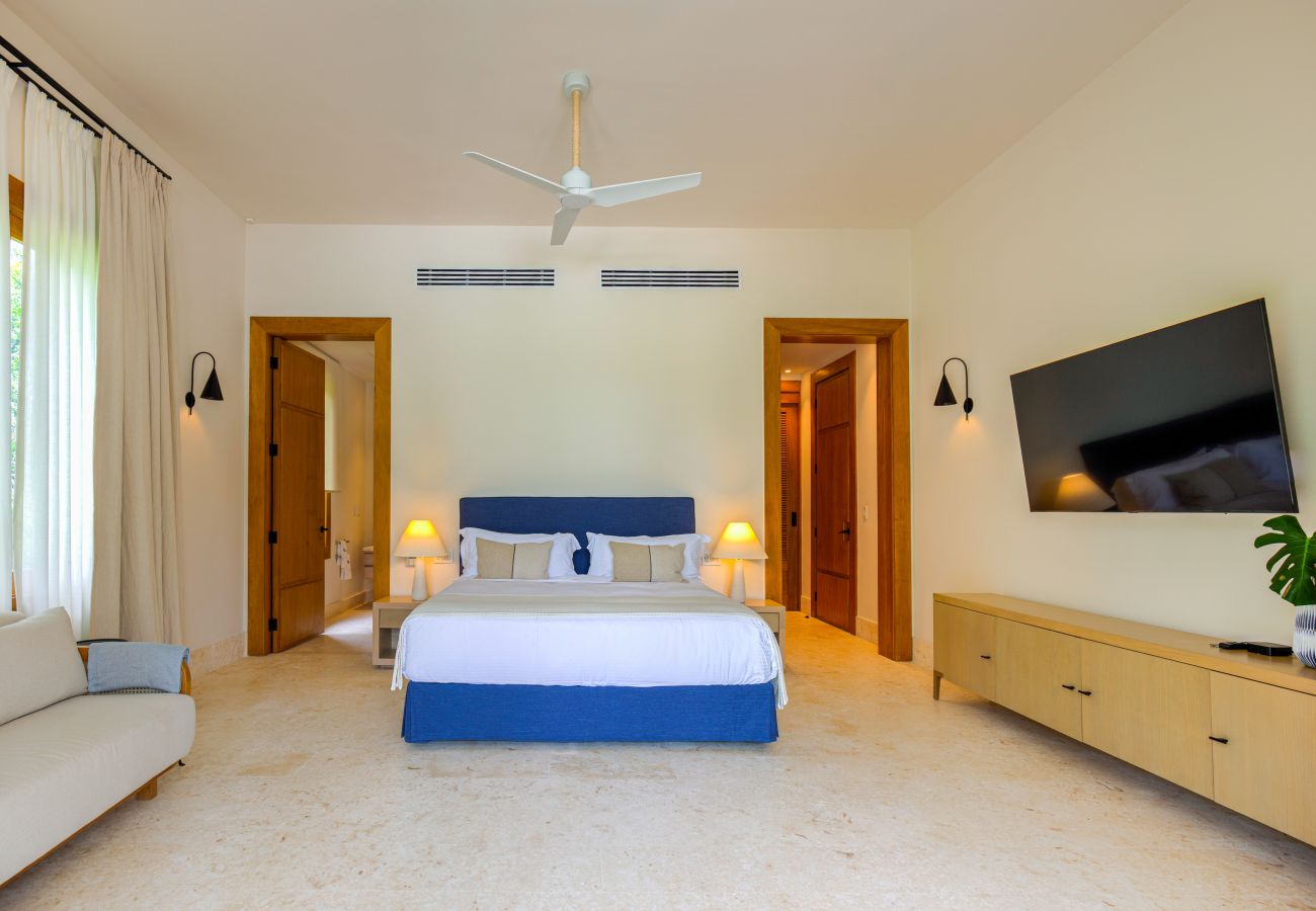 Villa in Punta Cana - Hacienda A31 Golf Front  Evergreen Gardens Villa