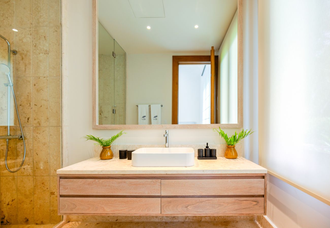 Villa in Punta Cana - Hacienda A31 Golf Front  Evergreen Gardens Villa