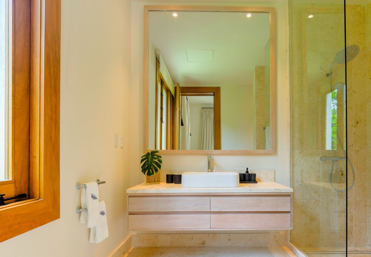 Villa in Punta Cana - Hacienda A31 Golf Front  Evergreen Gardens Villa