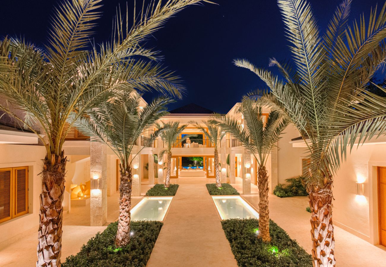 Villa in Punta Cana - Hacienda A31 Golf Front  Evergreen Gardens Villa