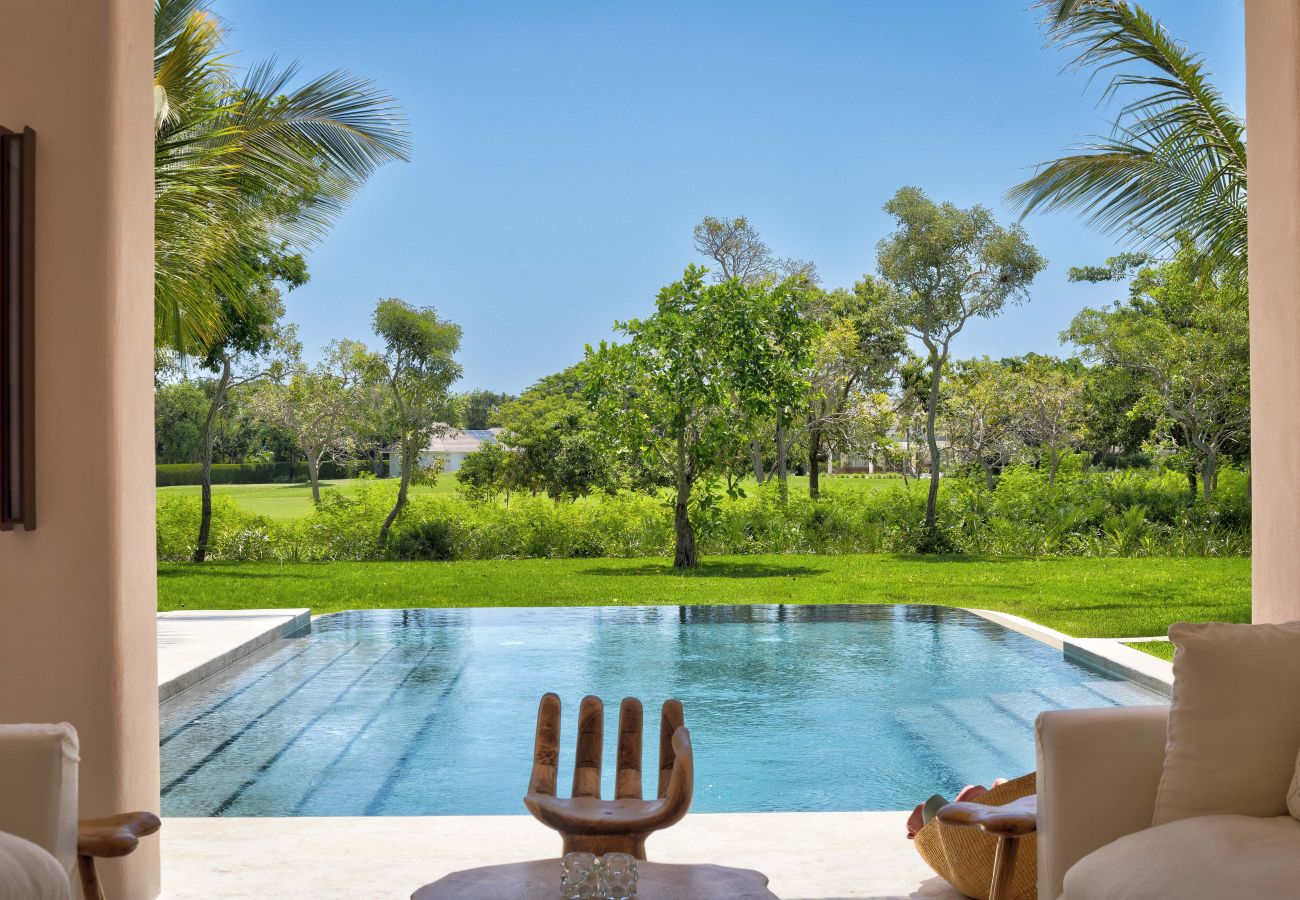 Villa in Punta Cana - Villa Hacienda La Paloma  - Luxurious Tropical  Retreat  