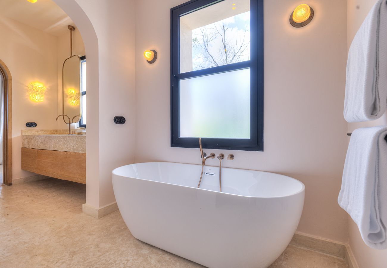 Villa in Punta Cana - Villa Hacienda La Paloma  - Luxurious Tropical  Retreat  