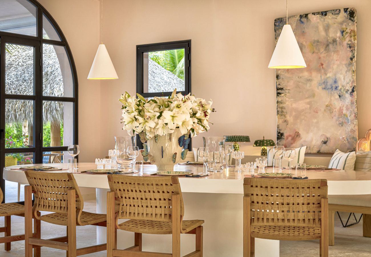 Villa in Punta Cana - Villa Hacienda La Paloma  - Luxurious Tropical  Retreat  