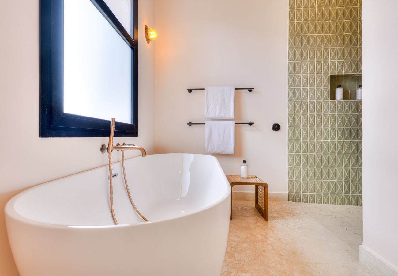 Villa in Punta Cana - Villa Hacienda La Paloma  - Luxurious Tropical  Retreat  