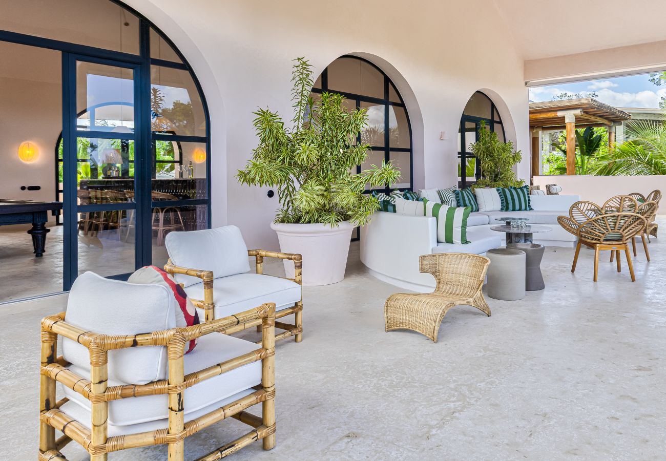 Villa in Punta Cana - Villa Hacienda La Paloma  - Luxurious Tropical  Retreat  