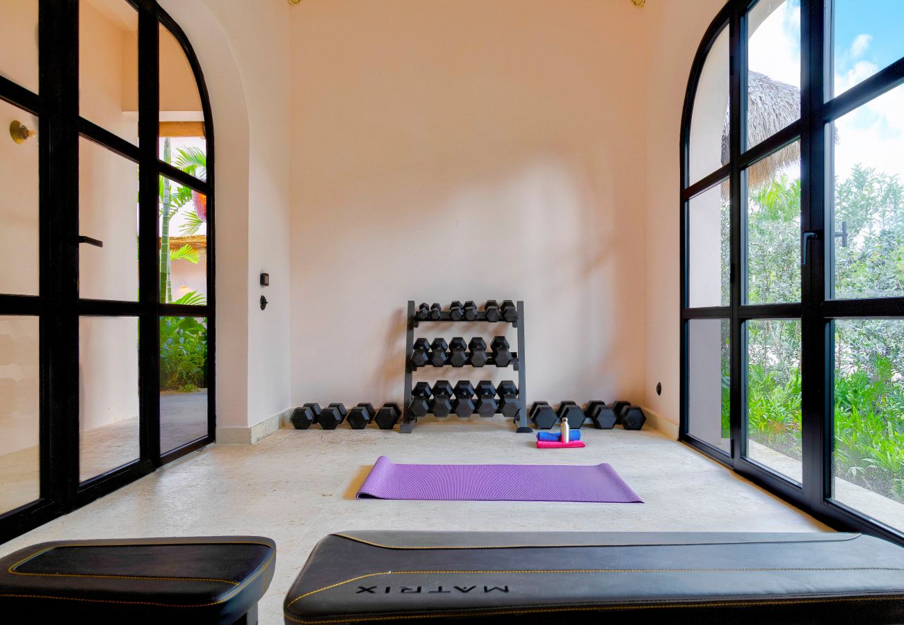 Villa in Punta Cana - Villa Hacienda La Paloma  - Luxurious Tropical  Retreat  