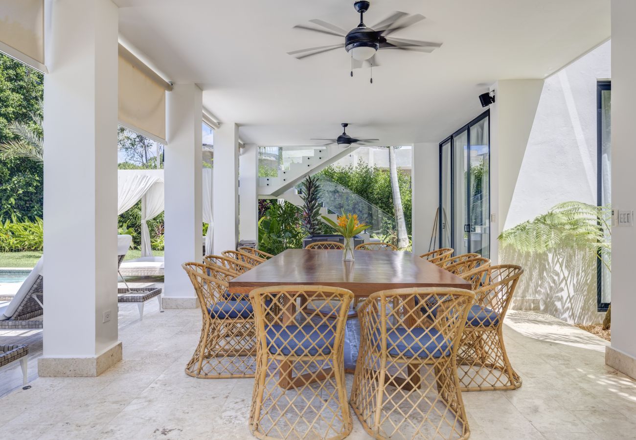 Villa in Punta Cana - Villa Reino - Modern New Villa 