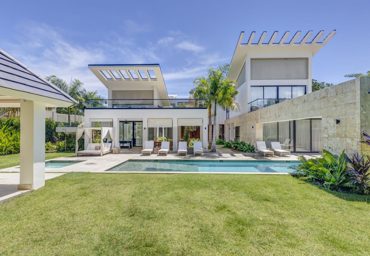 Villa in Punta Cana - Villa Reino - Modern New Villa 