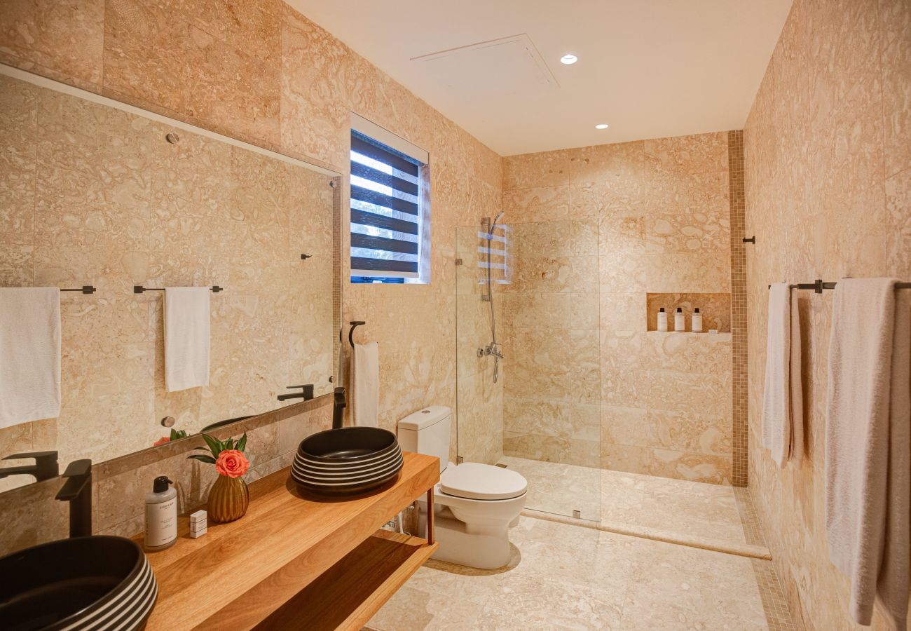 Villa in Punta Cana - Villa Reino - Modern New Villa 