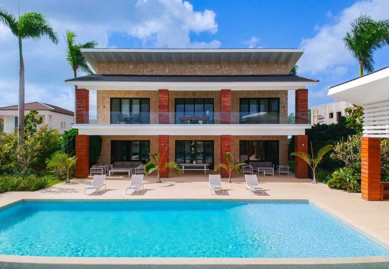 Villa in Punta Cana - Villa Hacienda A39 - Lakefront Villa With Golf View