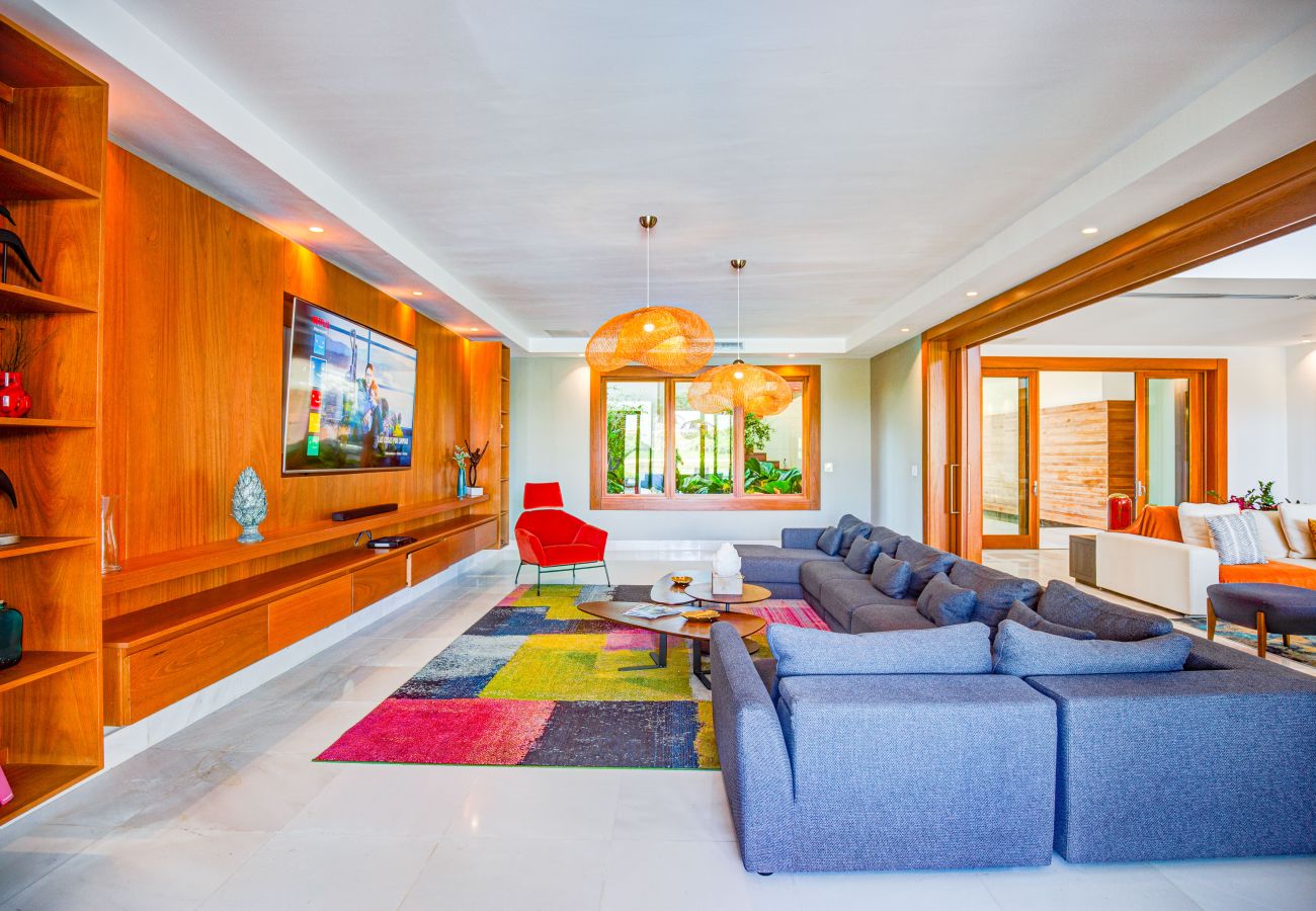 Villa in Punta Cana - Villa Hacienda A39 - Lakefront Villa With Golf View