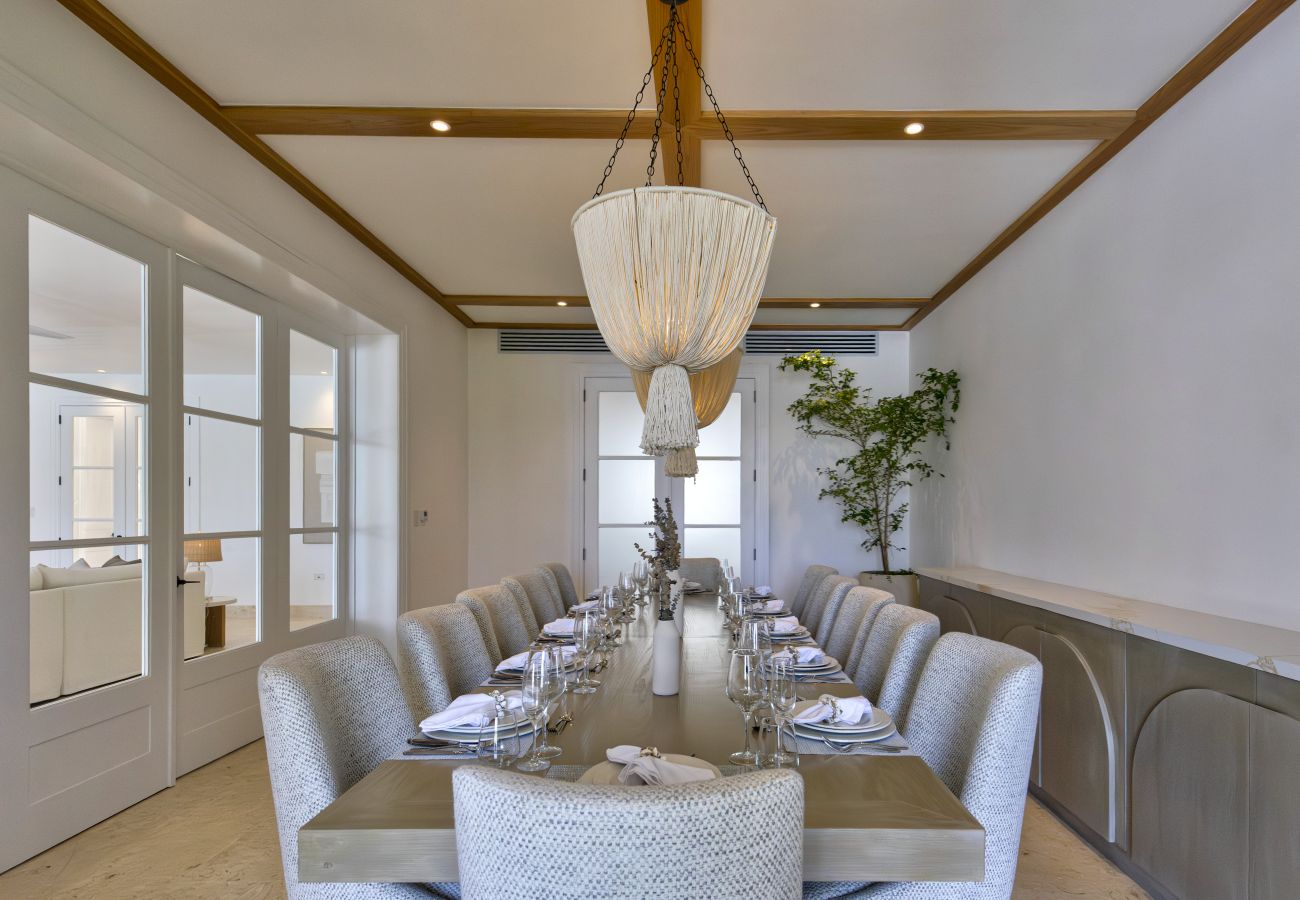 Villa in Punta Cana - Hacienda A43 Timeless Elegante Villa With Modern Comfort 