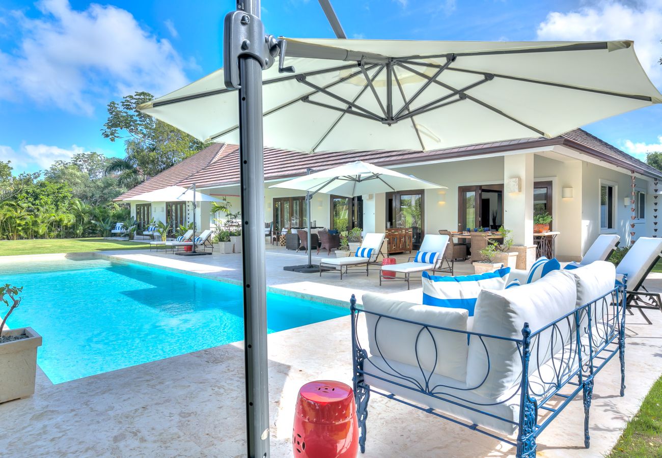 Villa in Punta Cana - Hacienda A18 - Cheerful and Bright Golf View Villa 
