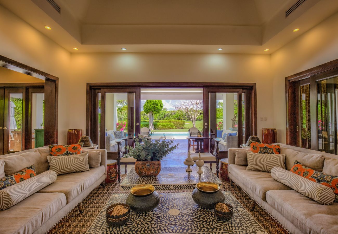 Villa in Punta Cana - Hacienda A18 - Cheerful and Bright Golf View Villa 