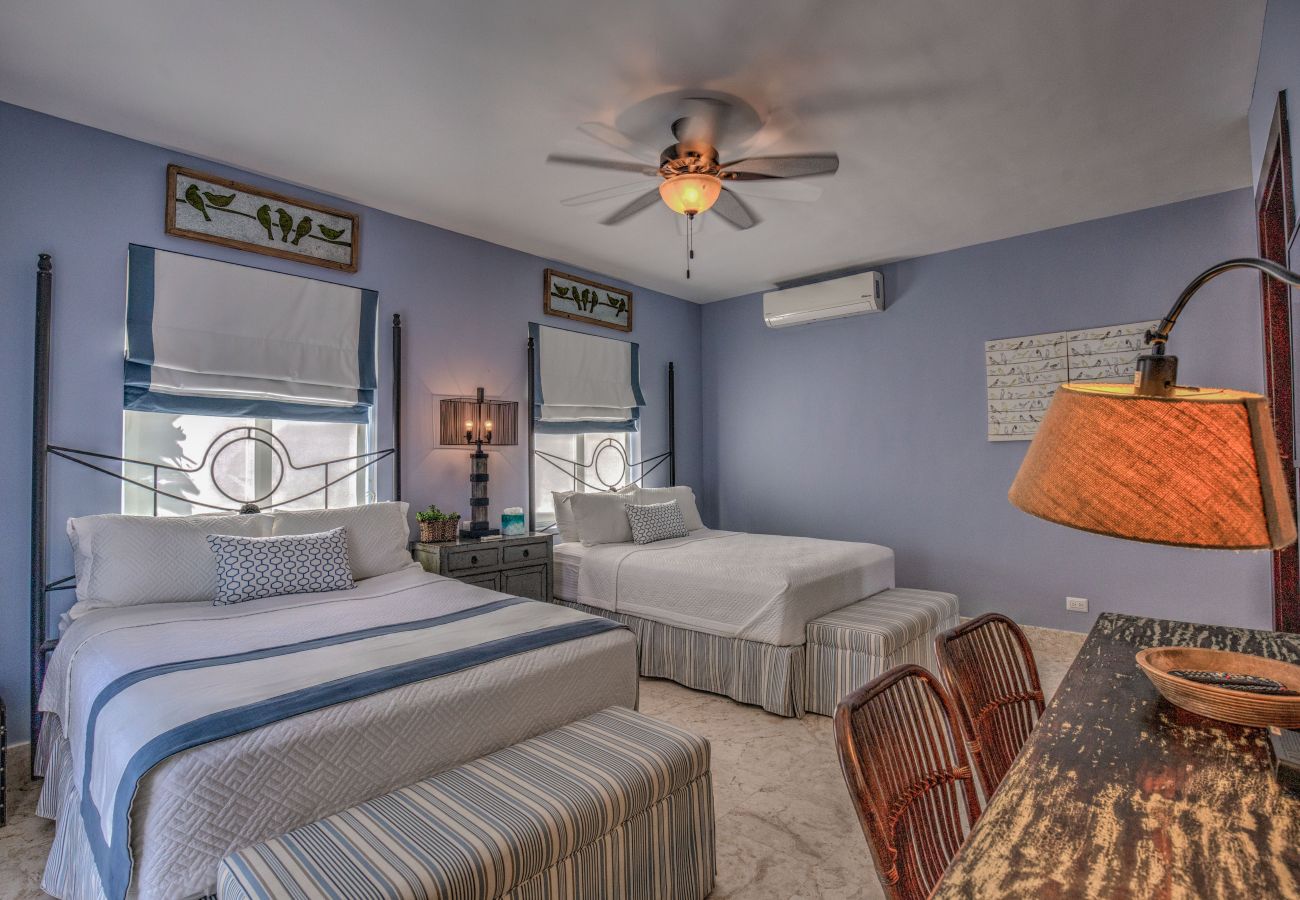 Villa in Punta Cana - Hacienda A18 - Cheerful and Bright Golf View Villa 