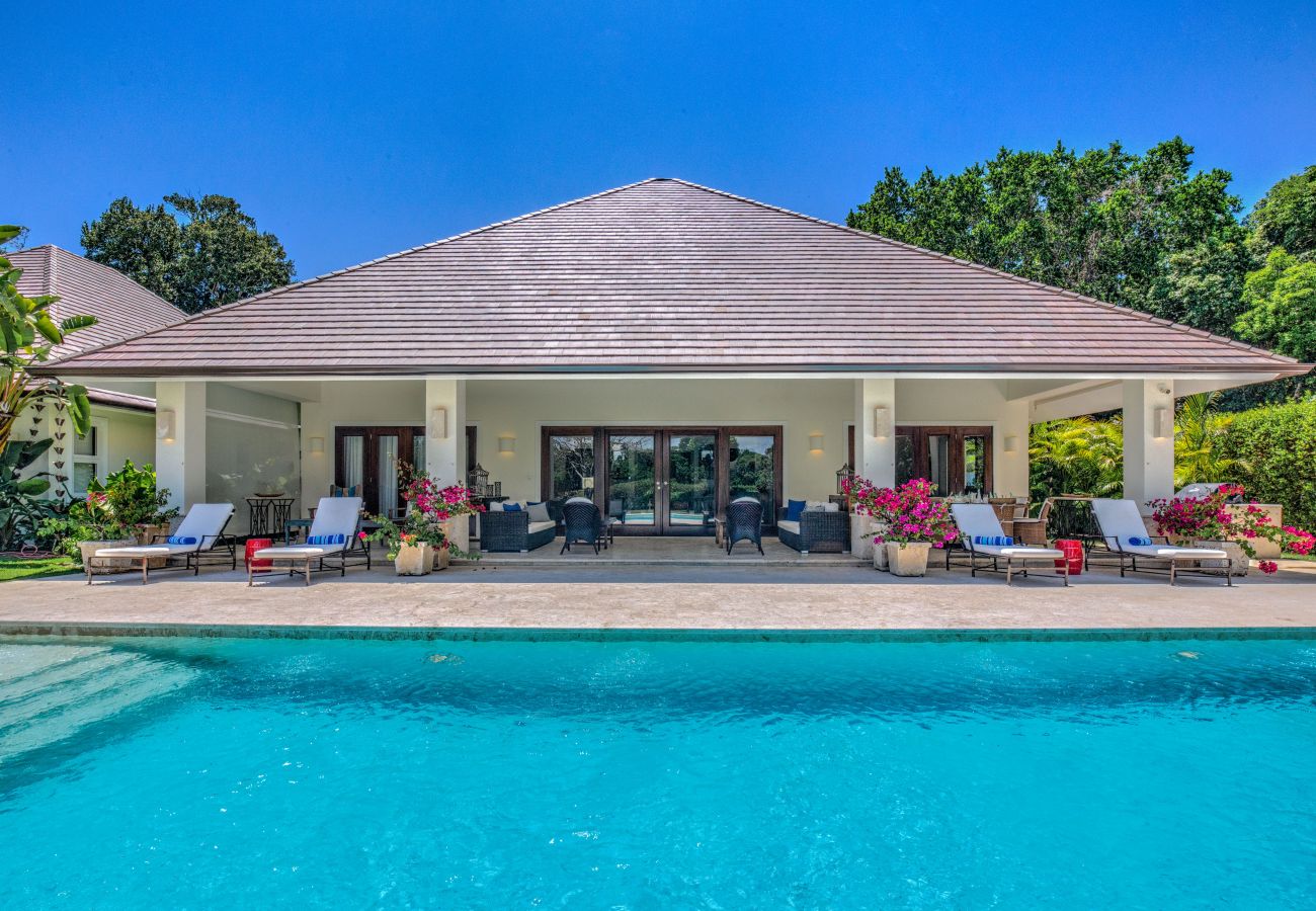 Villa in Punta Cana - Hacienda A18 - Cheerful and Bright Golf View Villa 