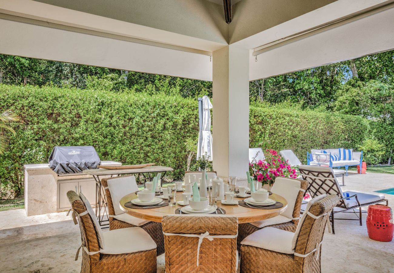 Villa in Punta Cana - Hacienda A18 - Cheerful and Bright Golf View Villa 