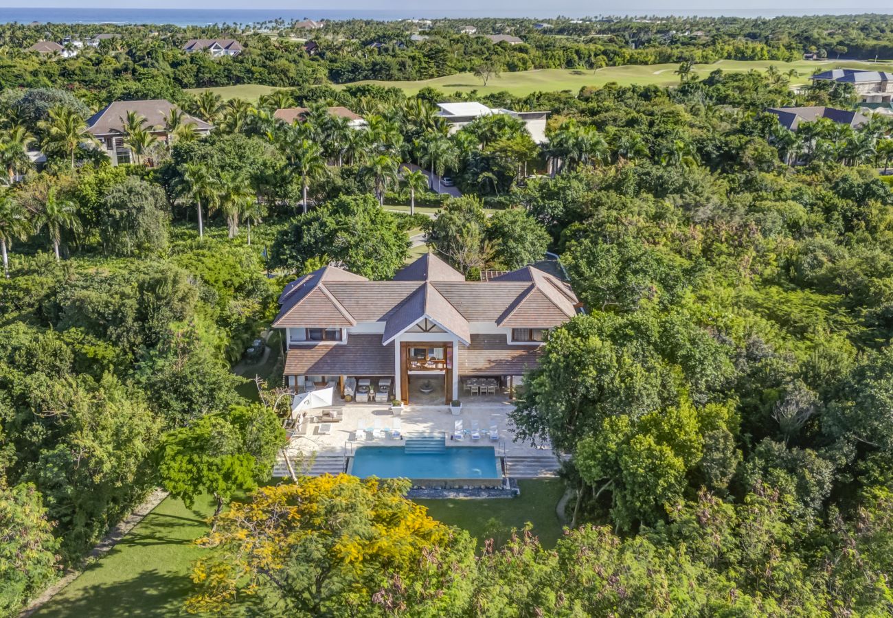 Villa in Punta Cana - HACIENDA 82 - AMAZING GOLF VIEW VILLA