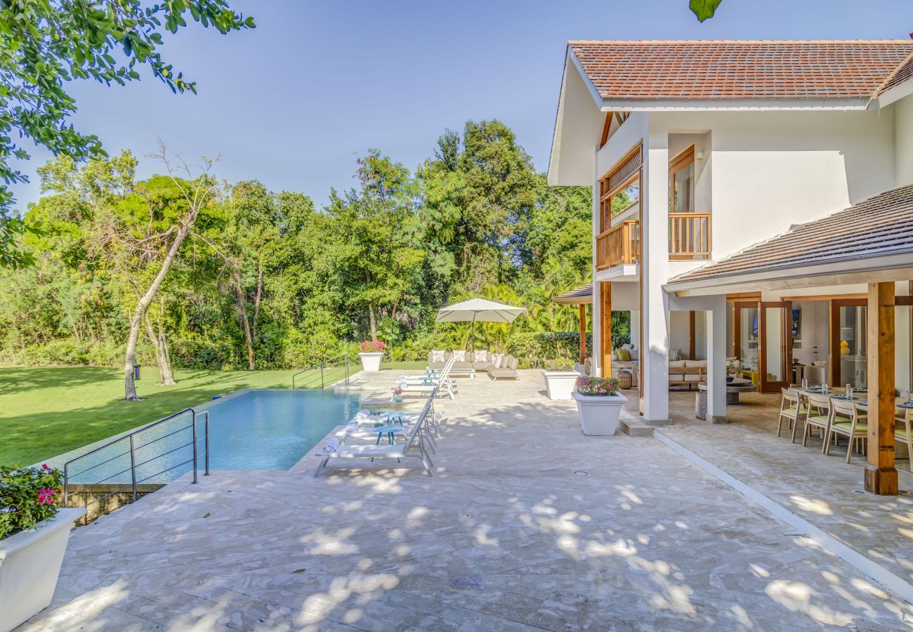 Villa in Punta Cana - HACIENDA 82 - AMAZING GOLF VIEW VILLA