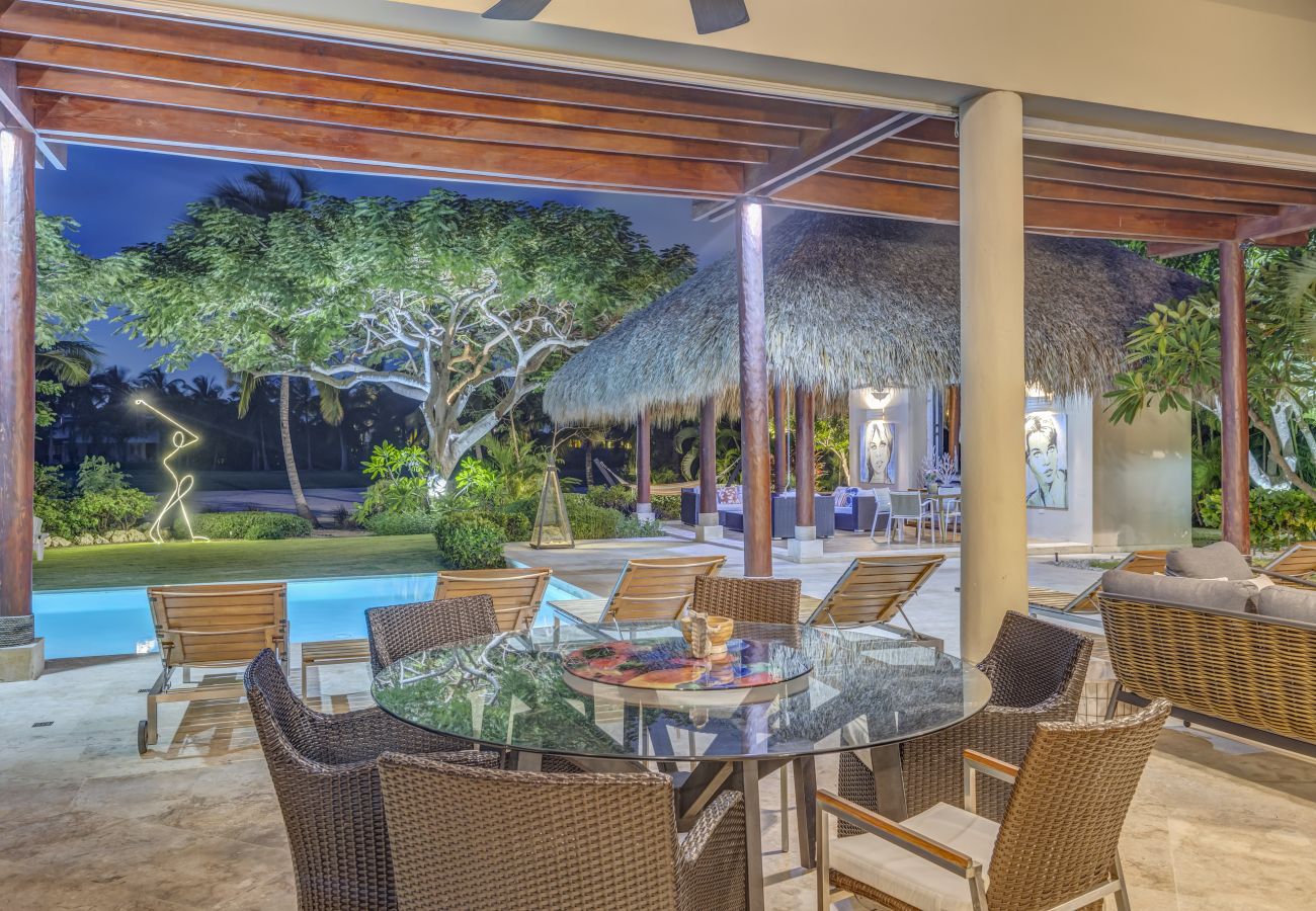 Villa in Punta Cana - Villa Caballet - A tropical Oasis With Golf Course Views 