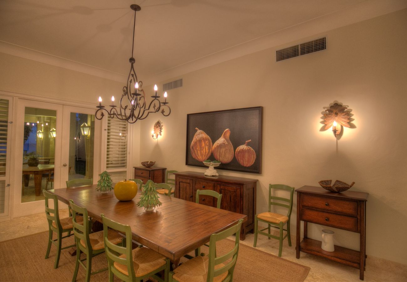 Villa in Punta Cana - Marina 4 - Oceanfront Luxury Villa 