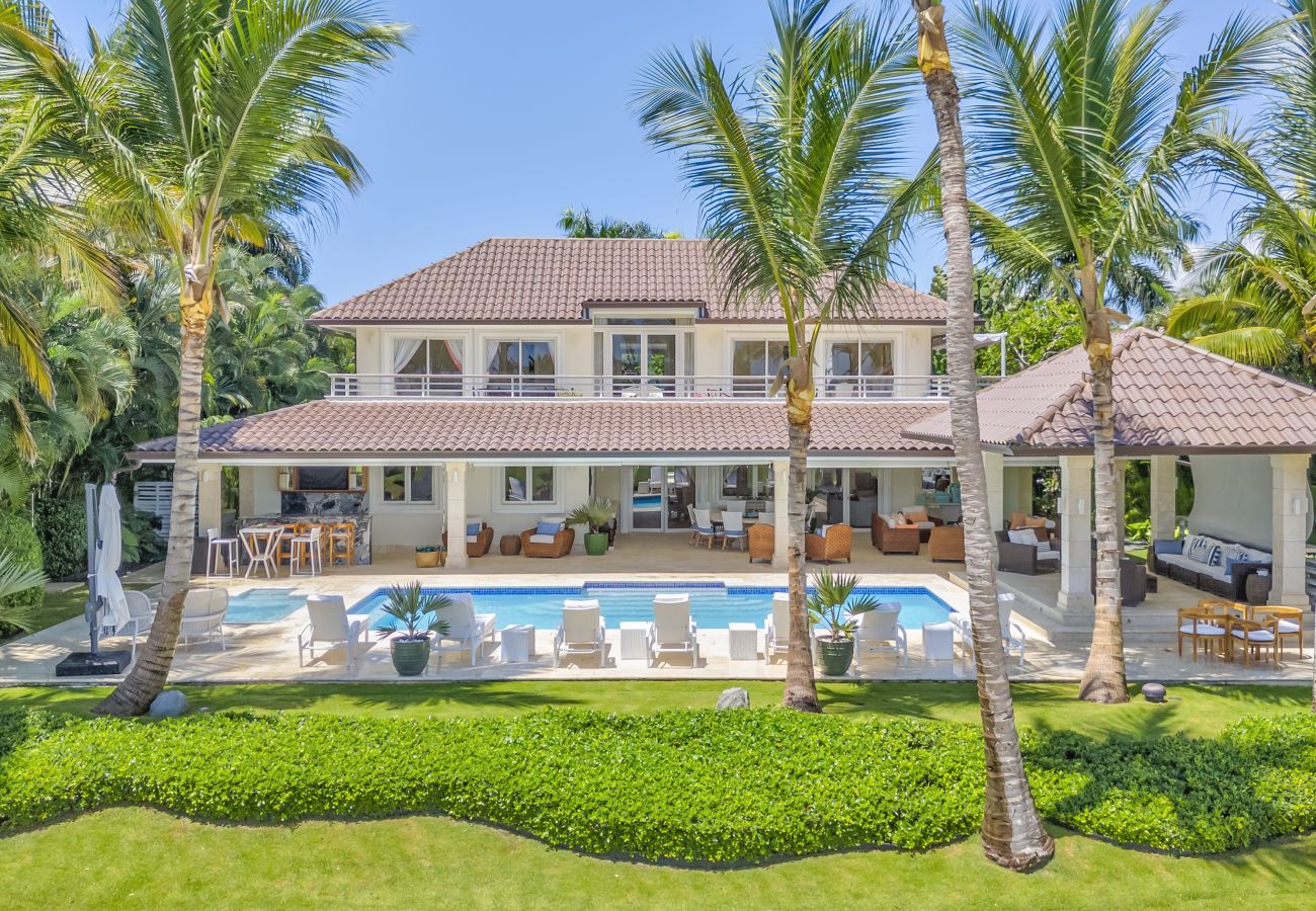 Villa in Punta Cana - Tortuga D8 - Spacious Golf Villa 