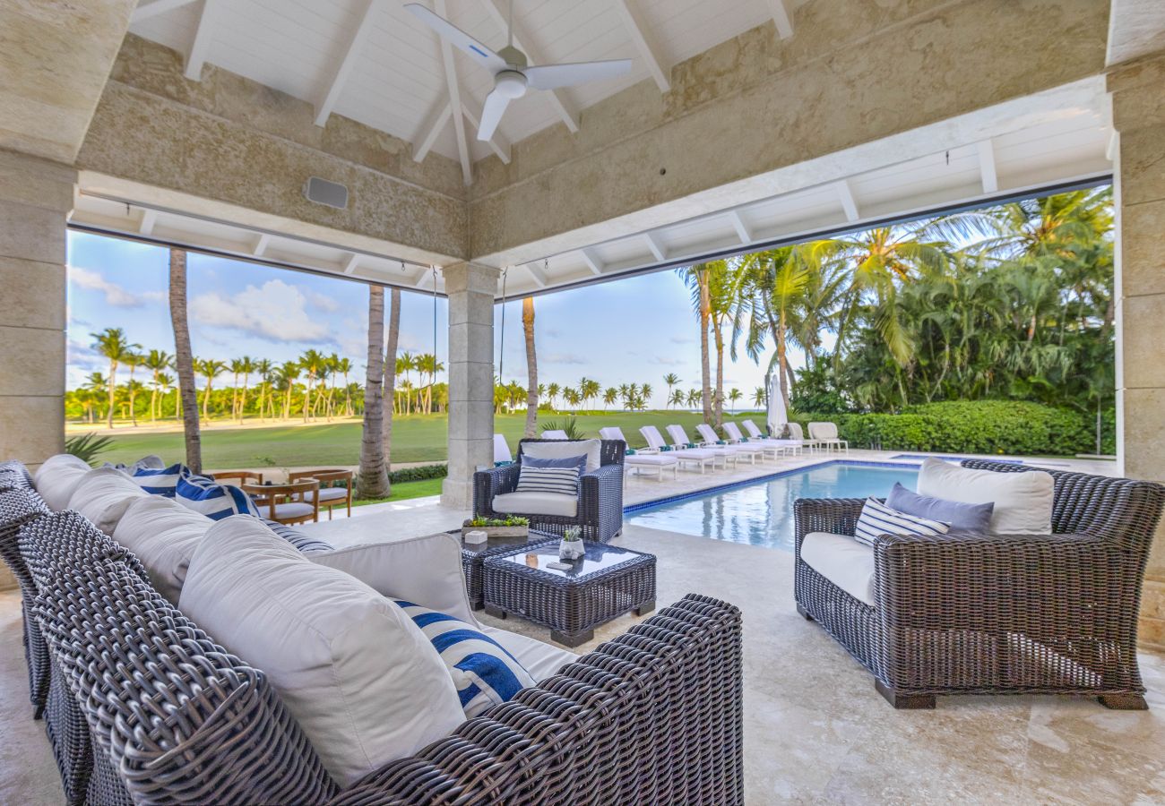 Villa in Punta Cana - Tortuga D8 - Spacious Golf Villa 