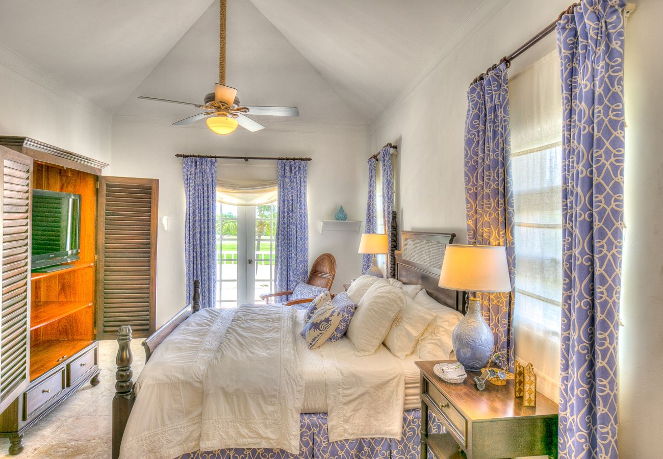 Villa in Punta Cana - Tortuga B10- Luxury Golf View Villa 